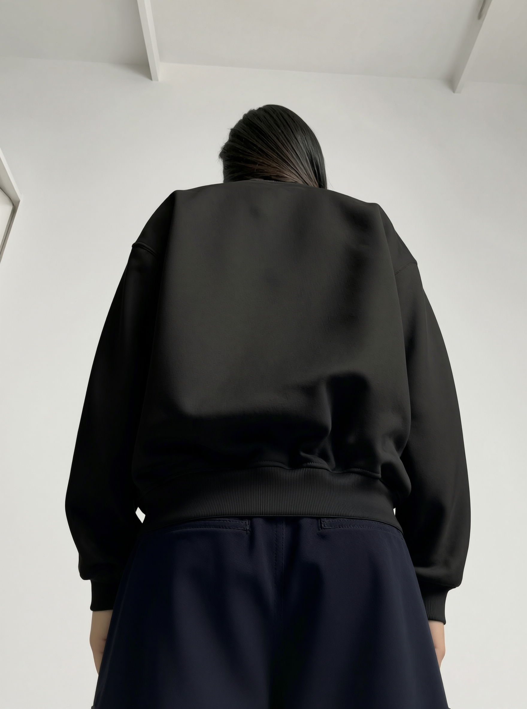 Black Crew Neck | UNI-SEX